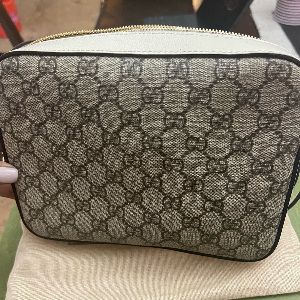Gucci handbag - Picture 7 of 17